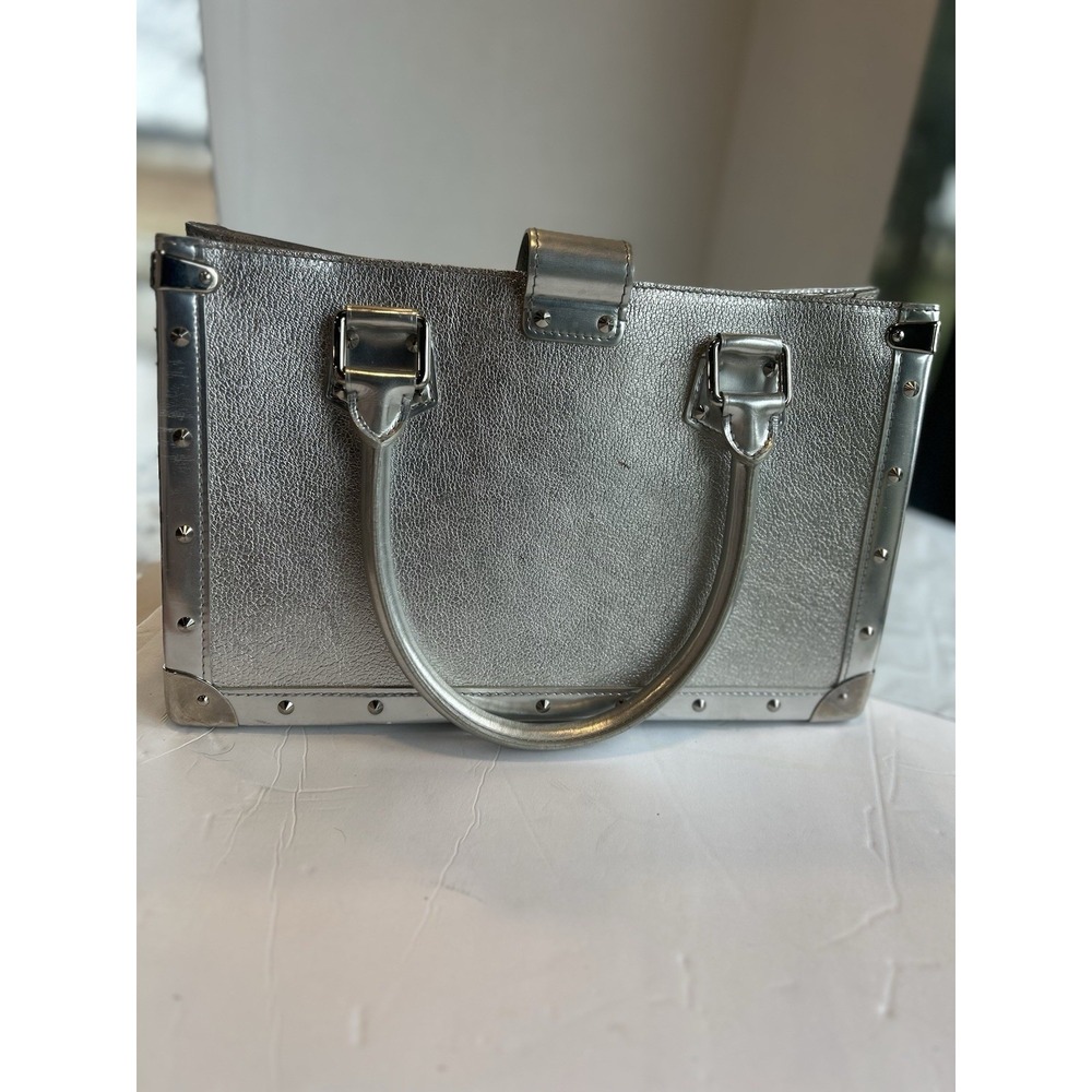 Louis Vuitton Suhali Le Fabuleux Metallic Silver Goat Leather Bag Studs Zips EUC - Picture 3 of 15